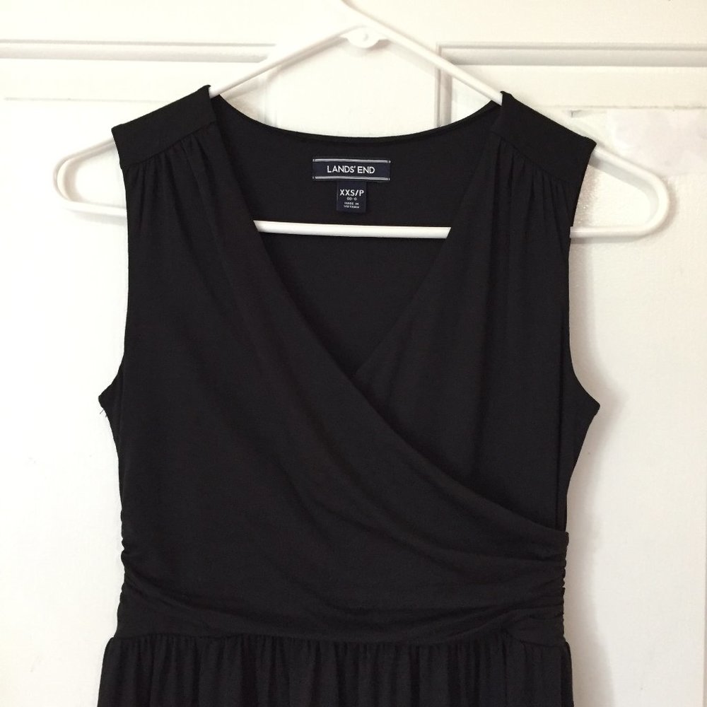 Lands End Sleeveless Black Maxi Dress